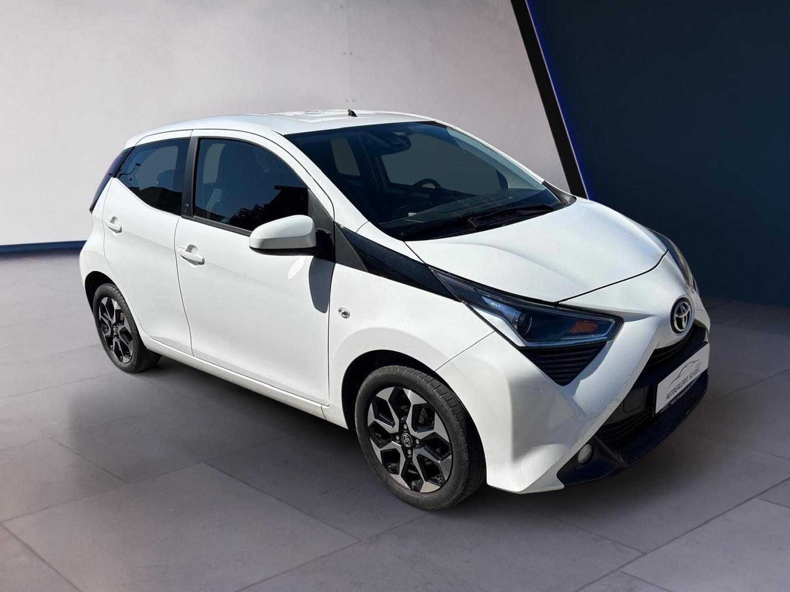 Toyota Aygo X 1.0 Team D 53 kW (72 PS), Schalt. 5-Ga...