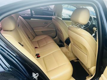 BMW 520 - 12