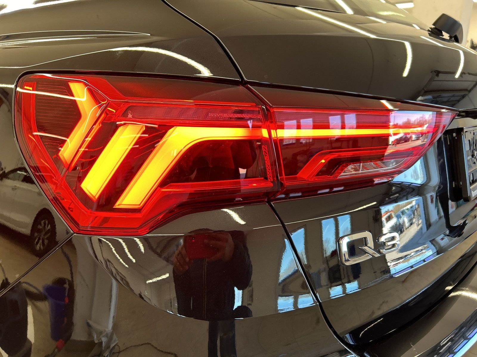 Audi Q3 35 TFSI advanced S-TRONIC+LED+NAVI+ACC+PDC foto 25