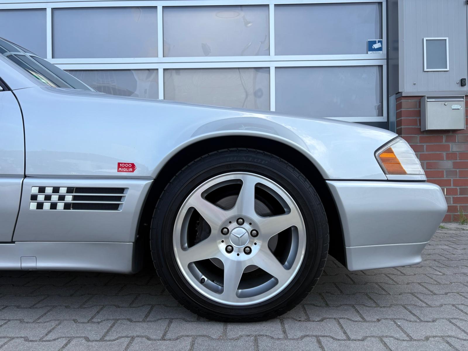 Mercedes-Benz SL 320 Mille Miglia Edition 1 of 630