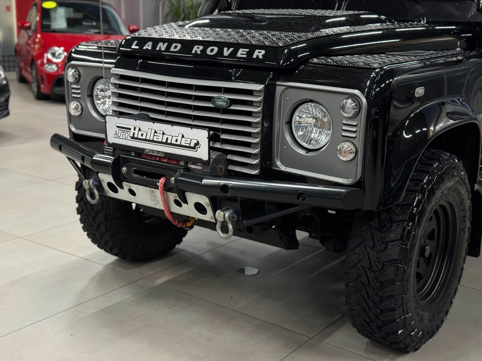 Fahrzeugabbildung Land Rover Defender 110 SE Station Wagon "Maxi-UMBAU"