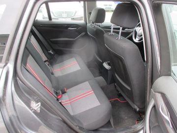 BMW X1 - 8