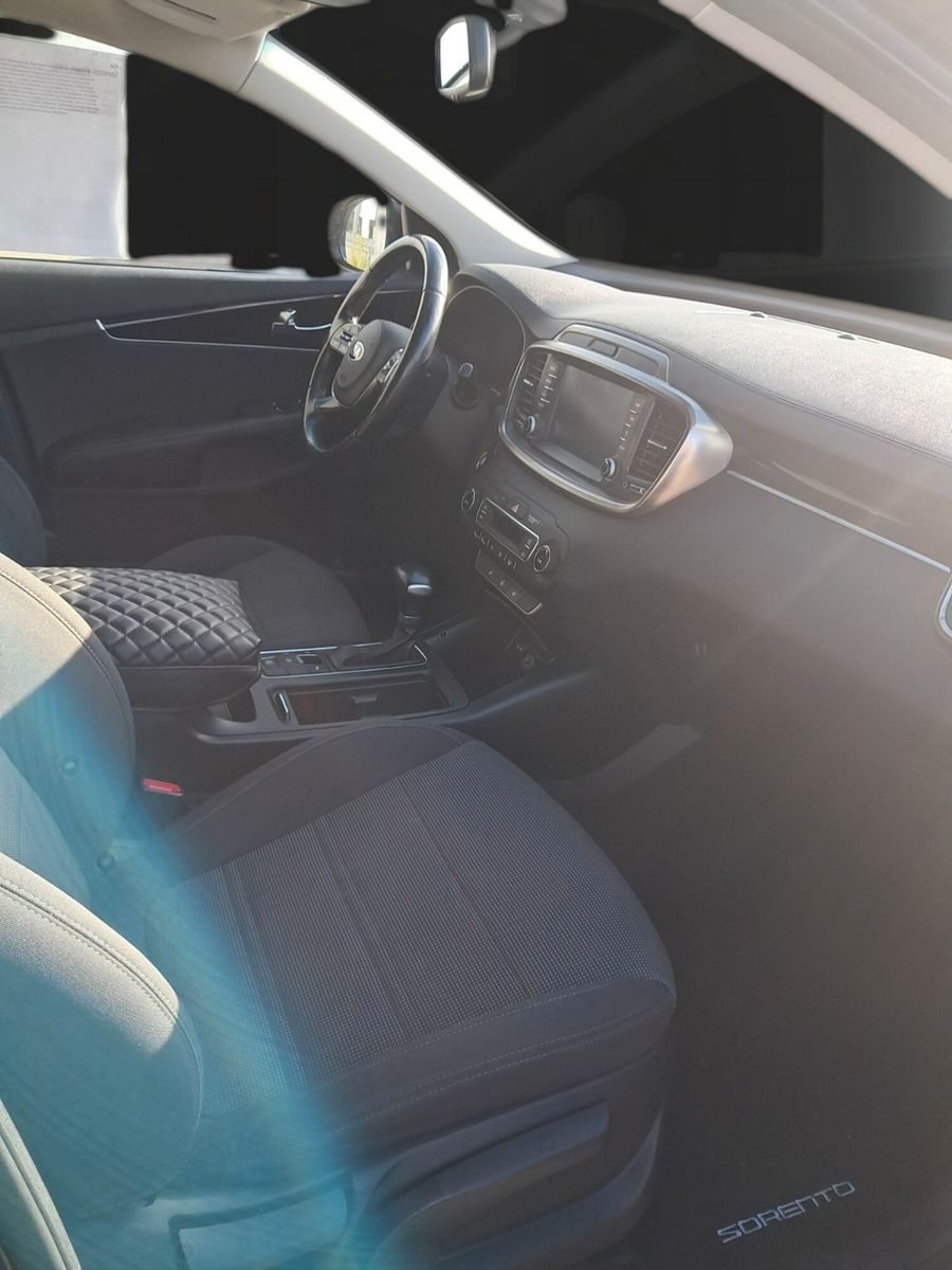 Fahrzeugabbildung Kia Sorento Vision 2WD