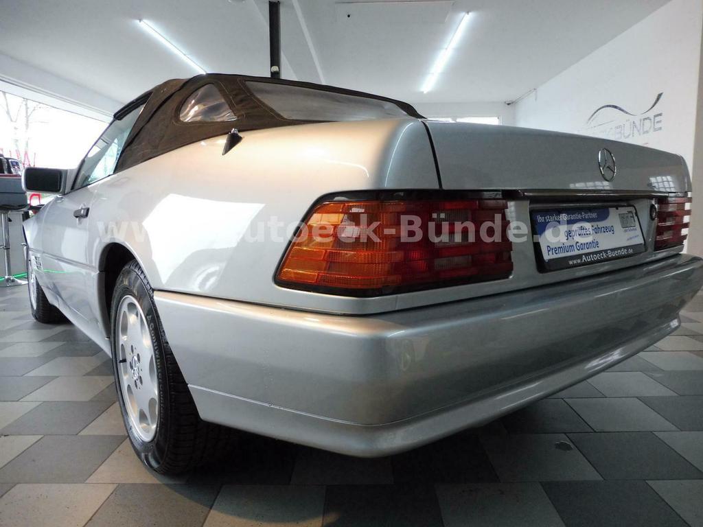 Mercedes-Benz SL 320