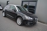 Audi A1 Sportback attraction Service + HU neu - Audi A1: Schwarz