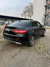 Mercedes-Benz GLE 350d  4 matic Coupe - schwarze Mercedes-Benz 350