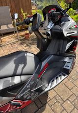 Aprilia SRV 850, schnellster Roller - APRILIA ROLLER