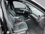 Volvo XC40 B3 MILD Hybrid Automatik Plus Dark LED - Volvo XC40 in Karlsruhe