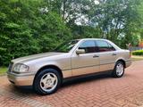 Mercedes-Benz C200 W202  Elegance - gebrauchte Mercedes-Benz C 200 aus dem Jahr 1994