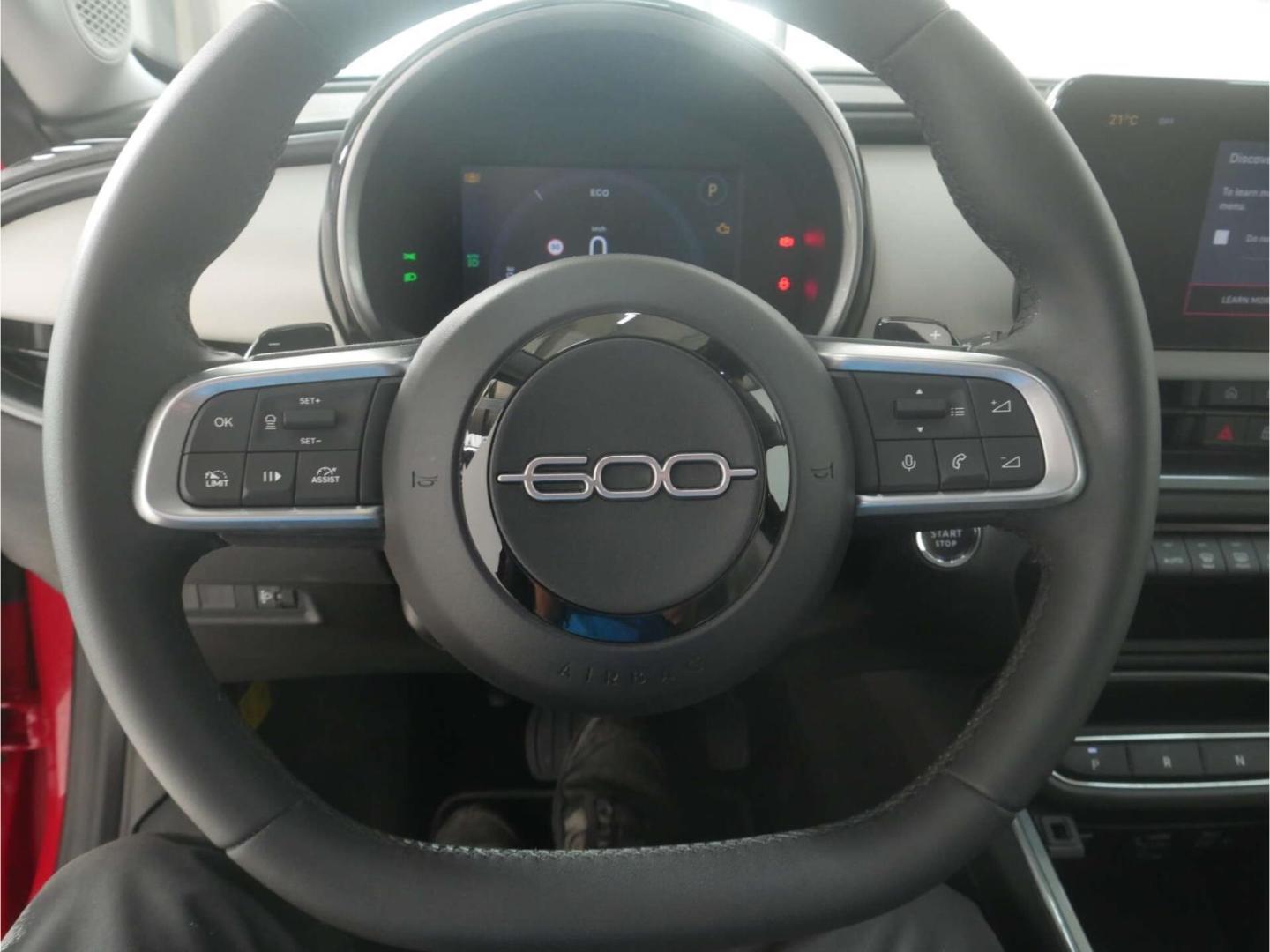 Fiat 600 hybrid 1.2 la Prima LED/NAV/18''/360°/Keyles, миниатюра 17