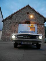 Audi 100c1 - Audi 100 mit Benzin-Antrieb: Automatik