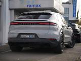 Porsche E-Hybrid Coupé ACC-LUFTF-PANO-HD-AHK-HUD-BOSE-RS - Porsche Cayenne: Sportwagen