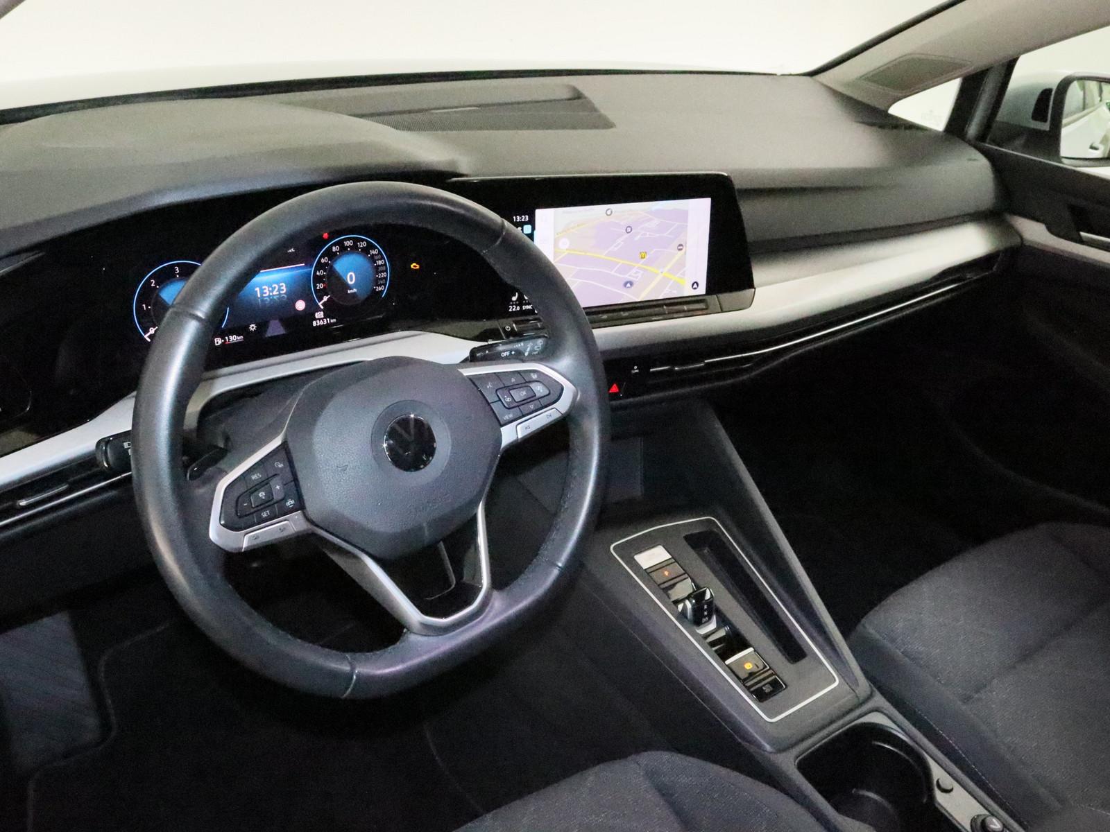 Volkswagen Golf VIII 2.0 TDI Life AHK LED ACC NAVI SHZ PDC, миниатюра 9