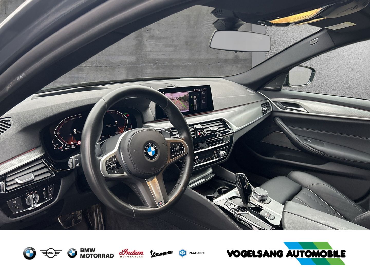 Fahrzeugabbildung BMW 540 i xDrive Touring M Sport Park-Assistent Head