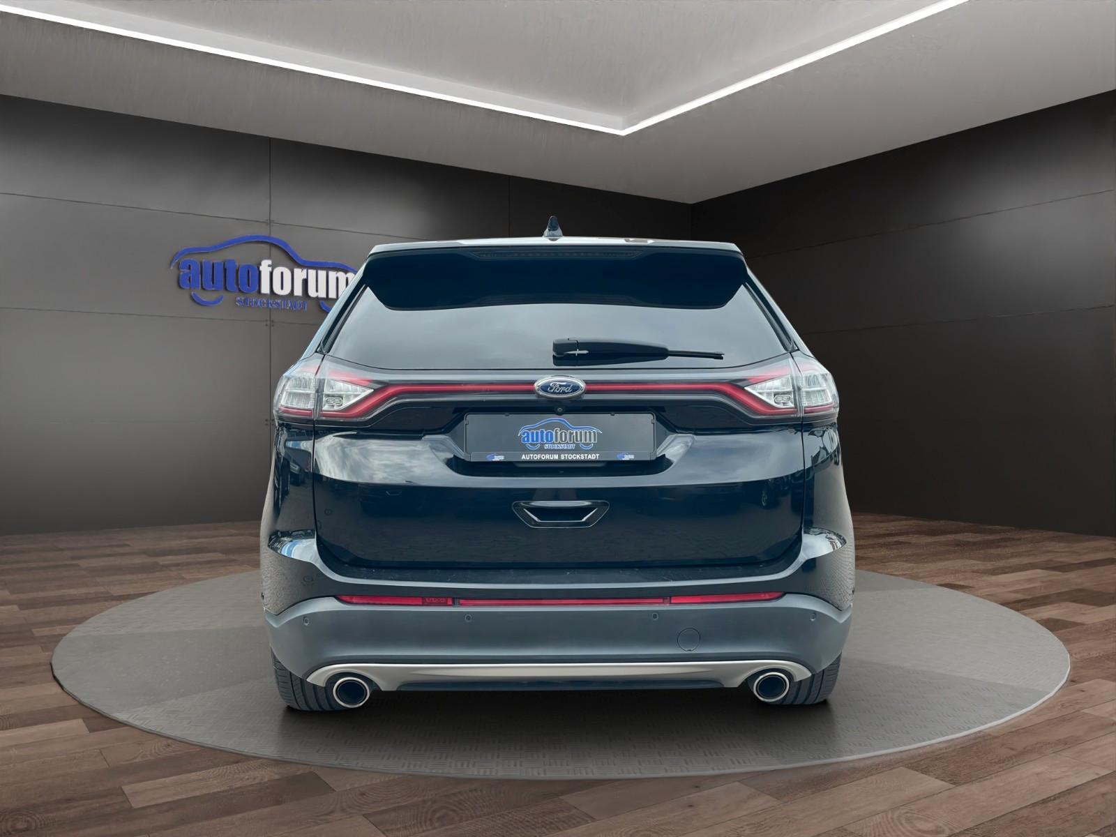 Ford Edge Titanium 4x4 AHK PANO STANDHZNG SITZKLIMA