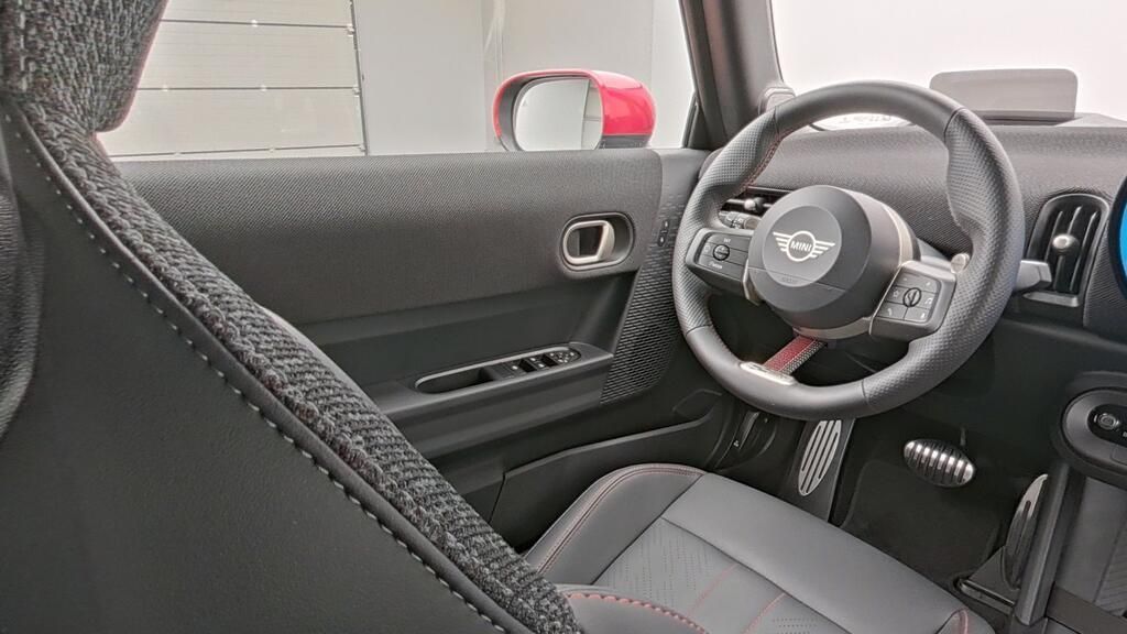 MINI John Cooper Works Cabrio - Bild 11