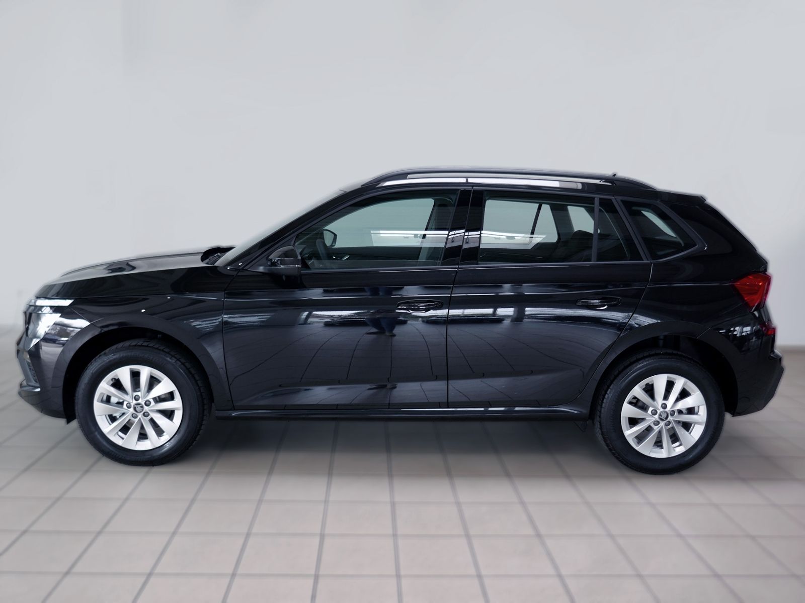 Fahrzeugabbildung SKODA Kamiq Essence 1.0 TSI DSG | LED PDC GRA App