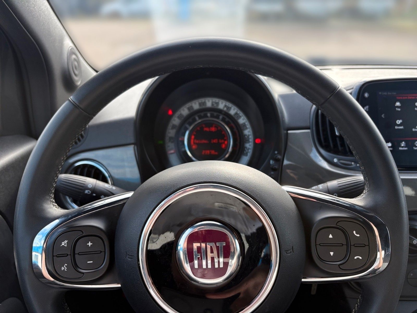 Fahrzeugabbildung Fiat 500 Lounge