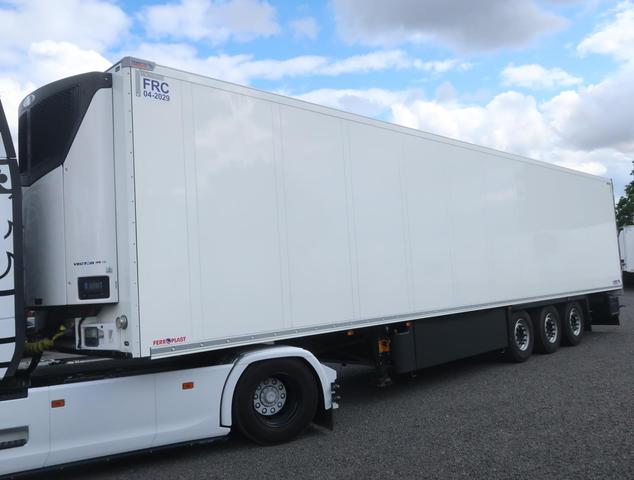 Schmitz Cargobull SKO 24 dublu nivel Carrier Vector HE19 axă liftantă