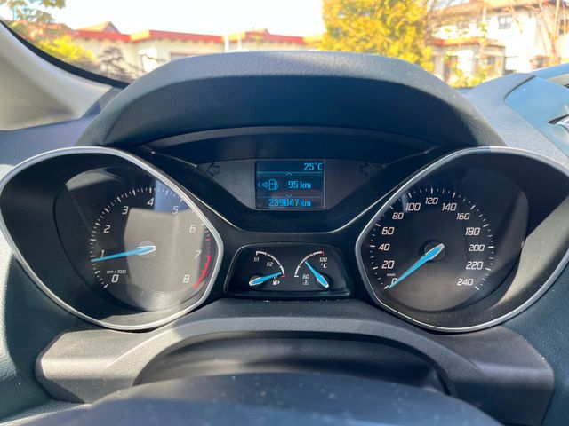 Ford C-Max Champions Edition Bild 10