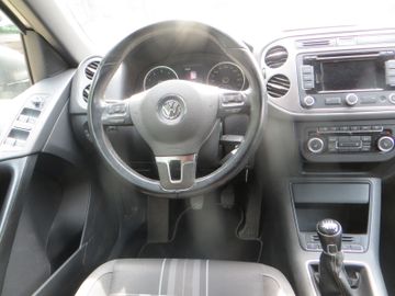 Volkswagen Tiguan - 9