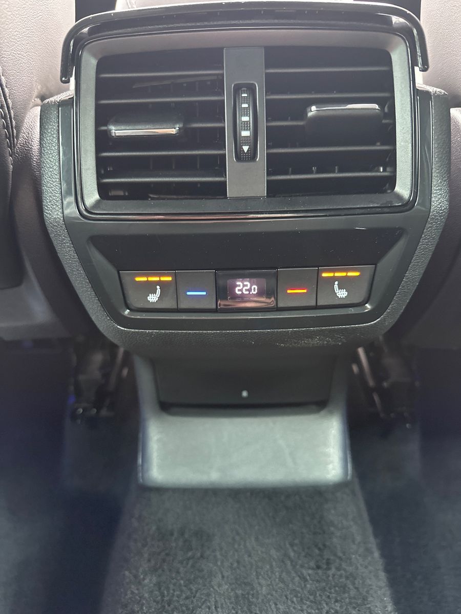 Fahrzeugabbildung SKODA Kodiaq Sportline NAV+LED+ACC+KAMERA+20ZOLL+KESSY