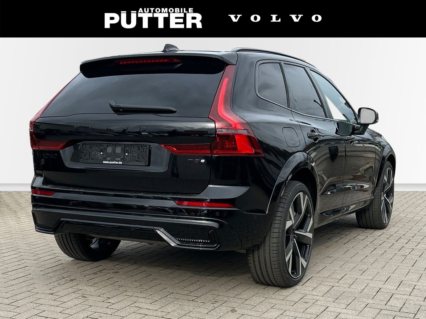 Volvo XC60 Recharge T8 AWD Black Edition Ultra 22'' B& imagem 2