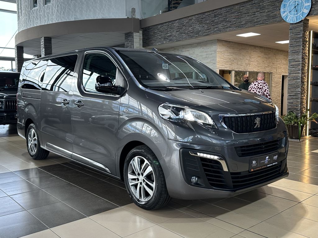 Image of Peugeot Traveller