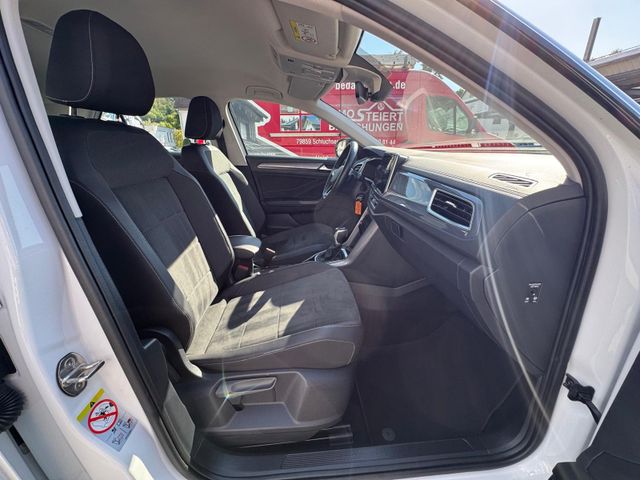T-Roc 1.5TSI DSG Style 150PS AHK/NAV/APP/ACC/LED