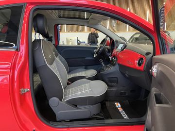 Fiat 500 Lounge *PANORAMAGLASDACH*NAVI*