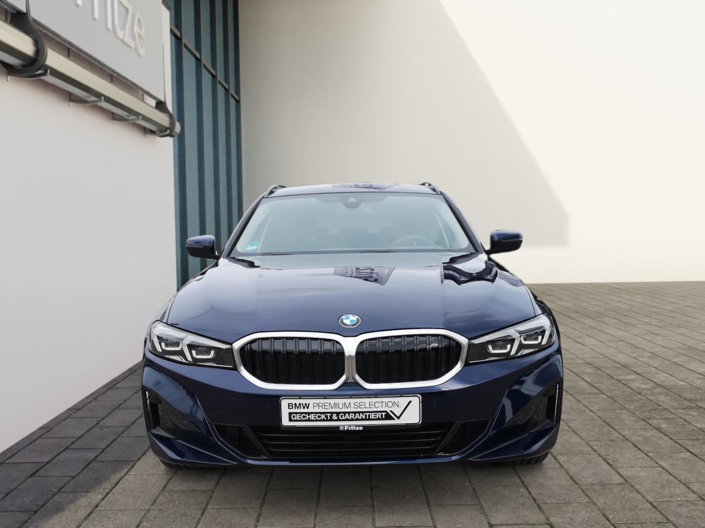 BMW 318 i Touring LED+NAVI+KLIMAAUTO+SHZ+PDC+ALU 18'