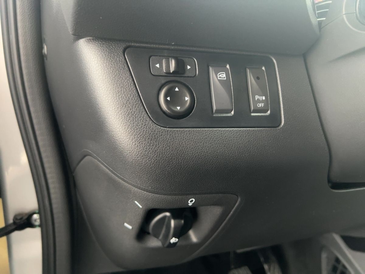 Dacia Spring - Bild 18