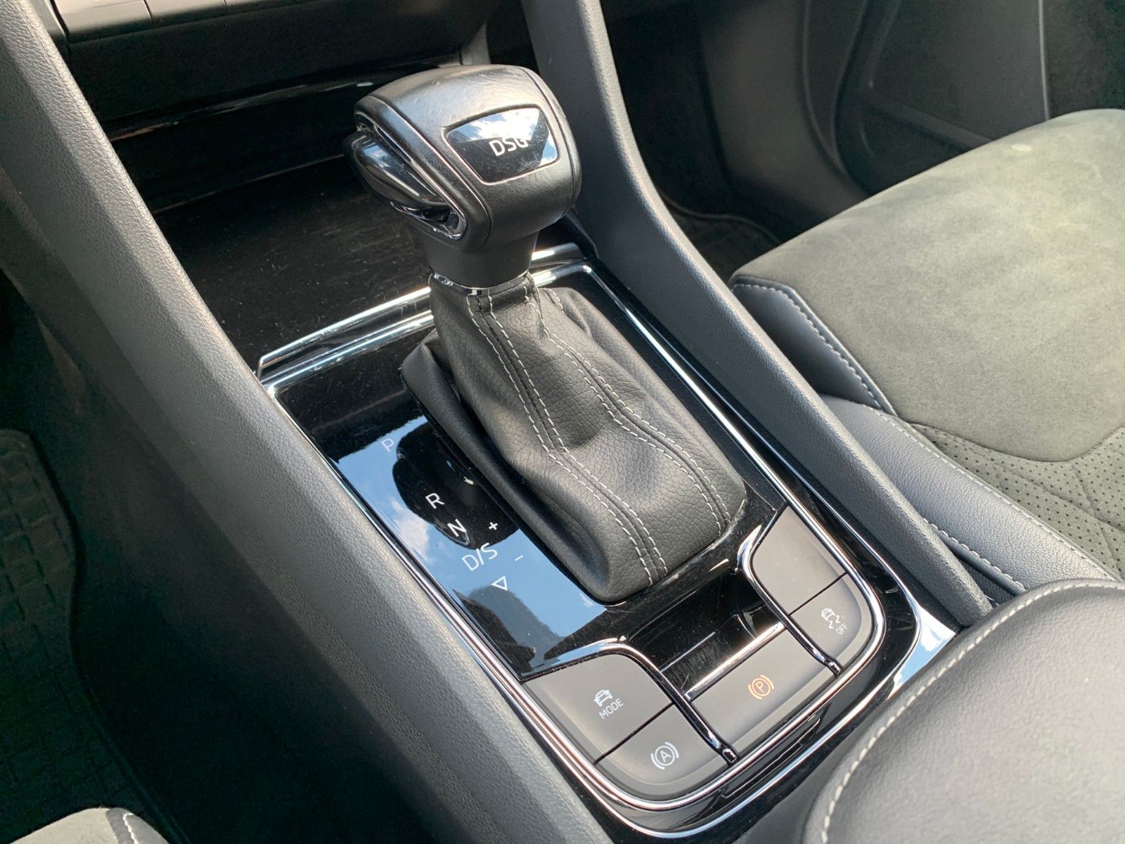Skoda Kodiaq 2.0 TDI Sportline RFK+ACC+EL.KLAPPE+VIRT. foto 14
