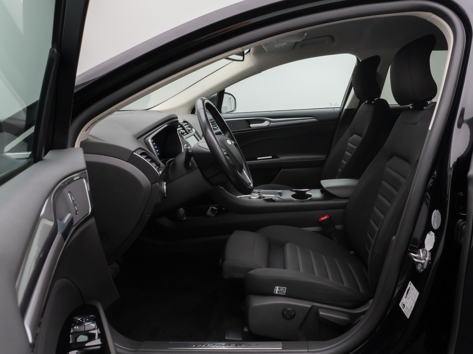 Fahrzeugabbildung Ford Mondeo Turnier Titanium Kamera SYNC StzhzgV/H