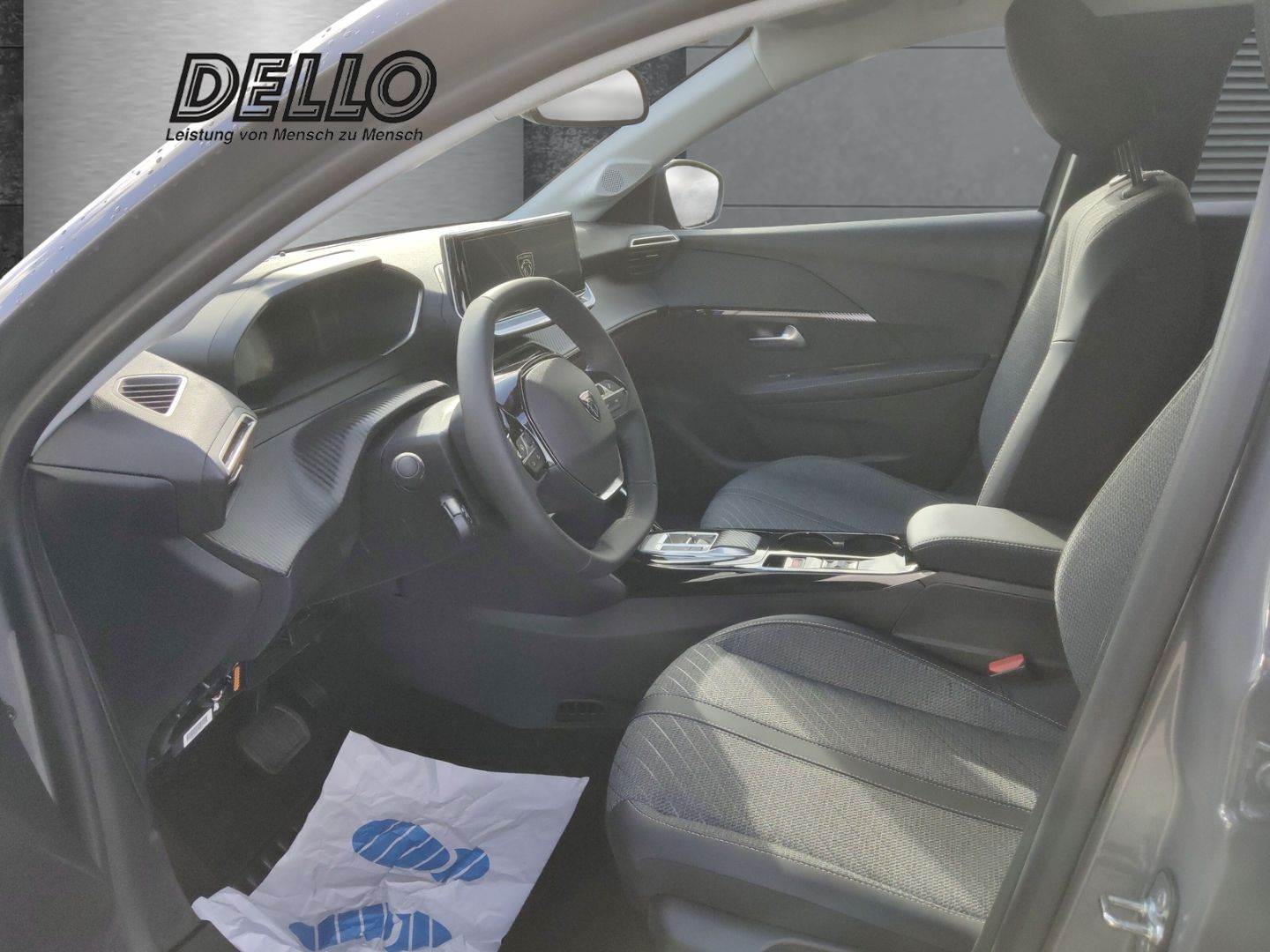 Peugeot e-208 - Bild 7