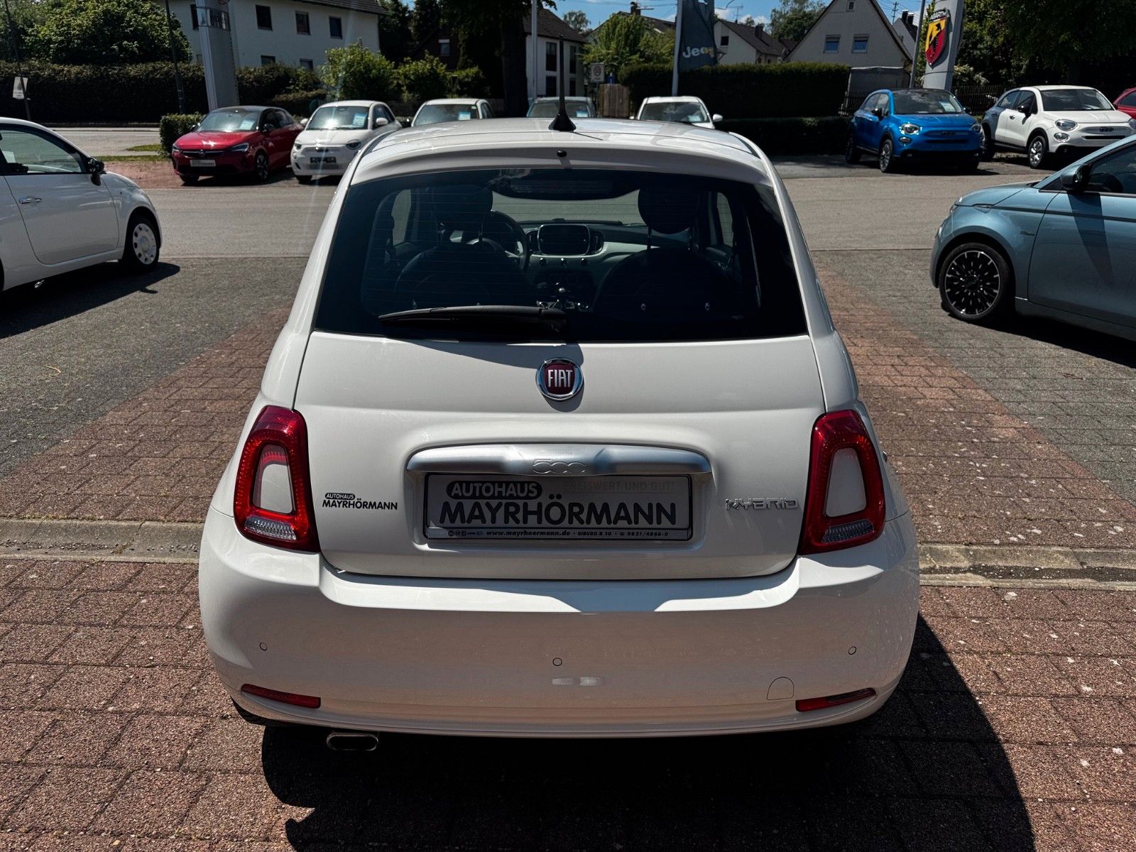 Fahrzeugabbildung Fiat 500 1.0 Launch Edition Glasdach Carplay Klima