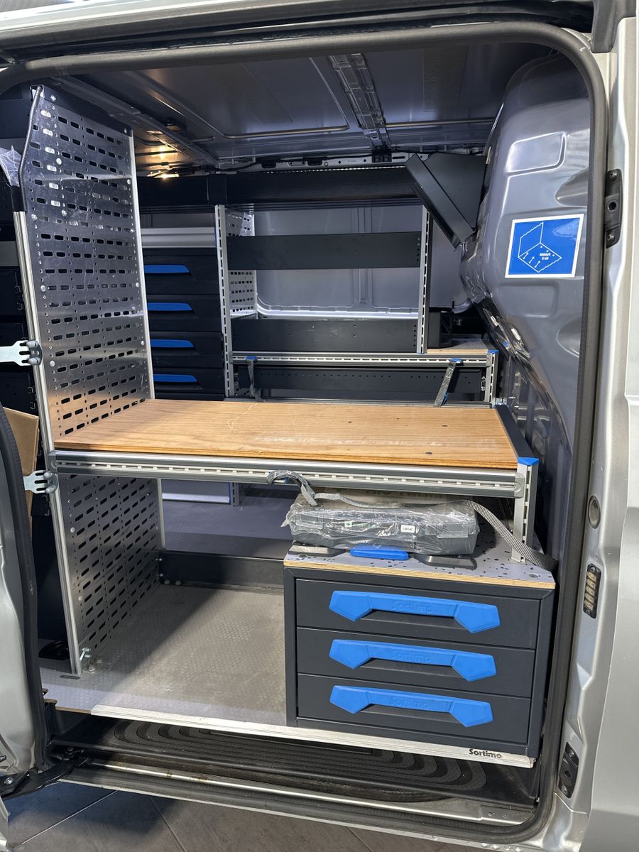 Fahrzeugabbildung Mercedes-Benz Vito 114 Kompakt SORTIMO+NAV+LED+DISTRONIC+KAM