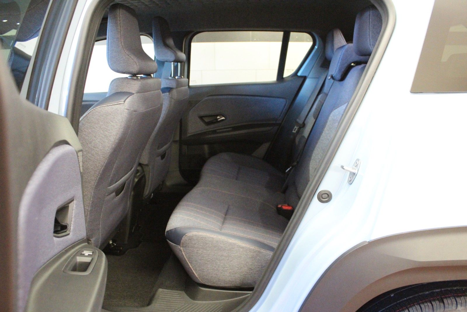 Fahrzeugabbildung Renault R 4 150 Comfort Range Techno*Winterpaket*