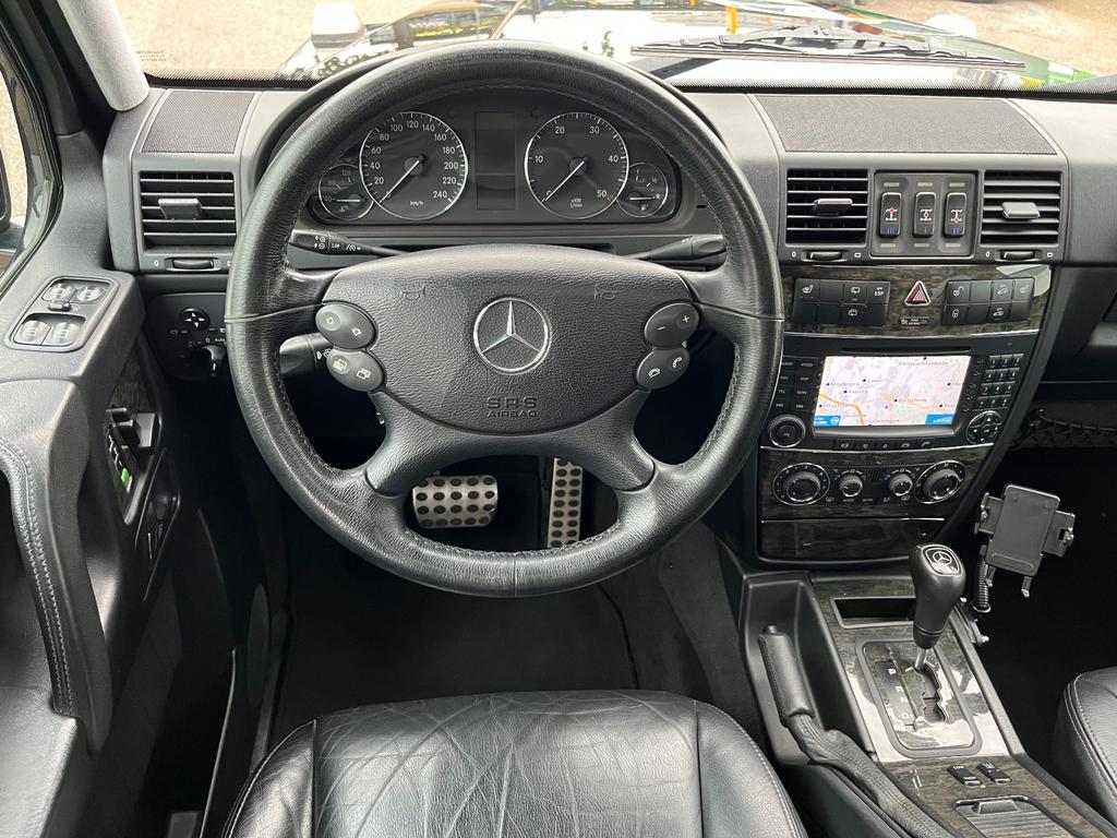 Mercedes-Benz G 320