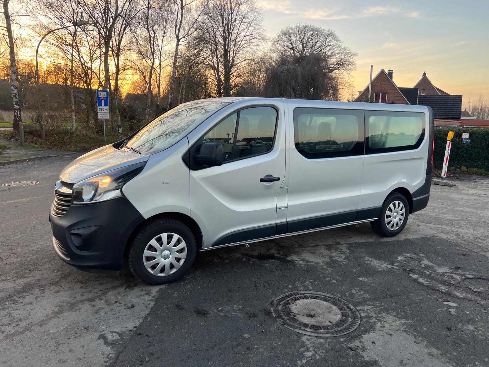 Opel Vivaro B Kombi  L2H1  2,9t AHK / 9-Sitzer/ Navi