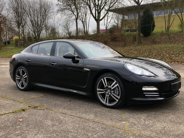 Porsche Panamera 4 Allrad   Guter Zustand+1 Hand+Leder