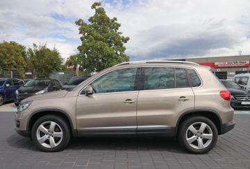 Volkswagen Tiguan - 8