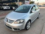 Volkswagen Golf Plus 2.0 TDI Sportline Unipro 20 - Volkswagen Golf Plus: Sportline