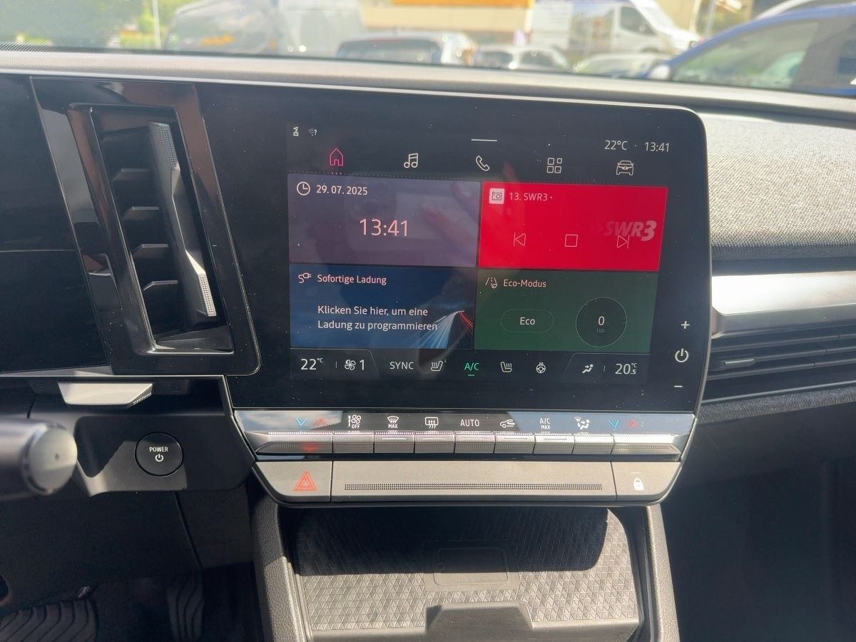 Fahrzeugabbildung Renault Megane E-TECH Megane E-Tech Equilibre EV40 130HP