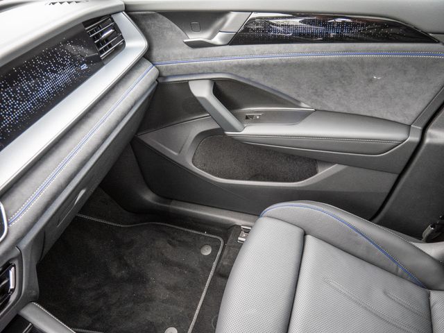 Tayron 2.0 TDI R-Line 4MOTION PANO MATRIX-LED