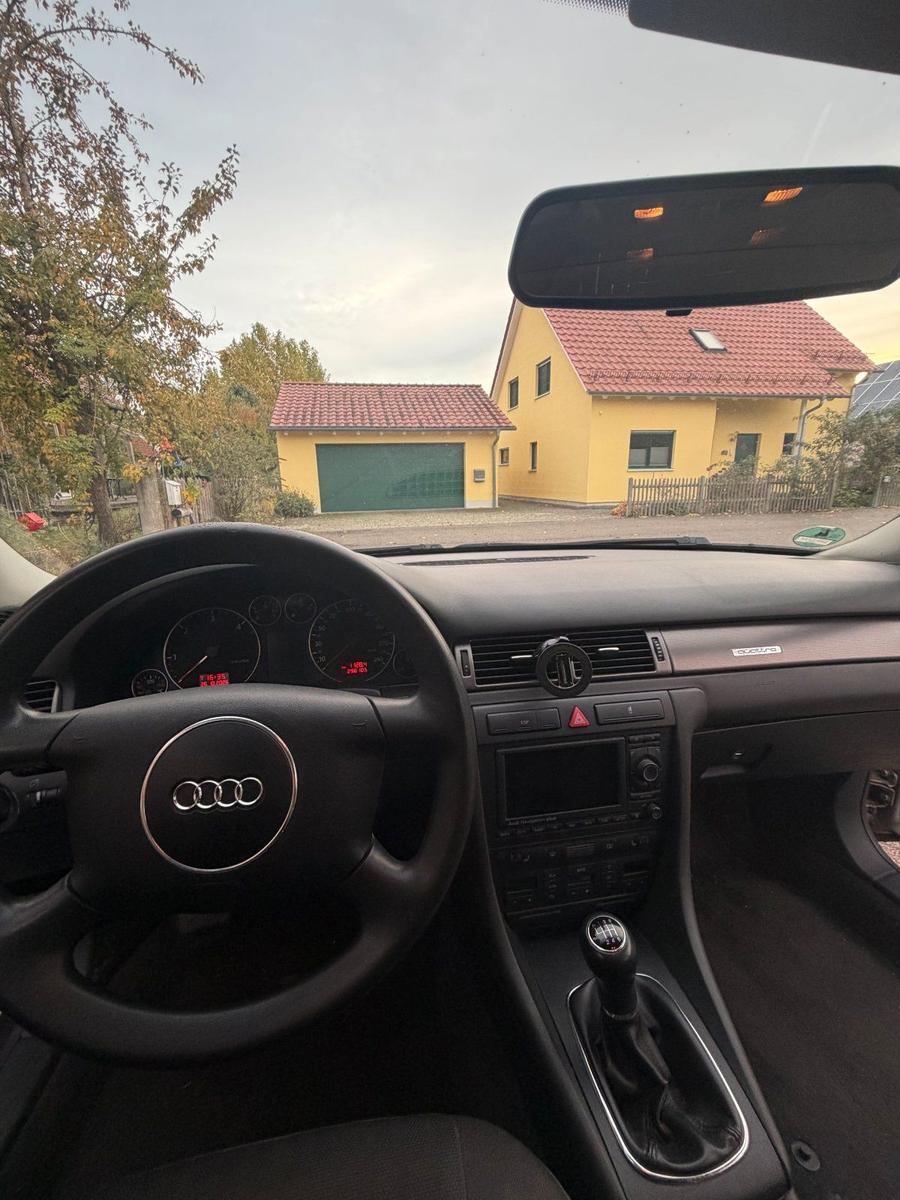 Audi Quattro 2004 — photo 12