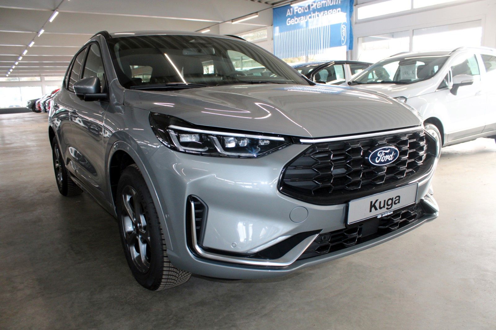 Fahrzeugabbildung Ford Kuga PHEV ST-LINE X NAVI Kamera Winter Paket