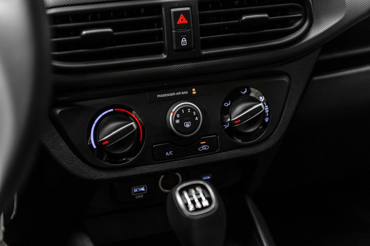 Fahrzeugabbildung Hyundai i10 1.0i 63PS Select