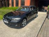 BMW 320D Editon X Drive Navi.Prof + Pano +... - BMW 320 aus 2011: Kombi, 320d
