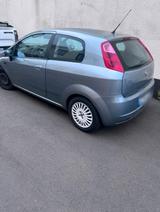 Fiat Punto - Fiat Punto mit Benzin-Antrieb: Automatik